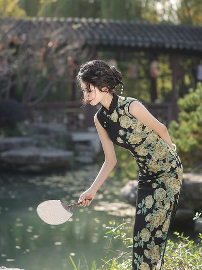 Elegant Dark Green Cheongsam – Retro Spring High-End Dress
