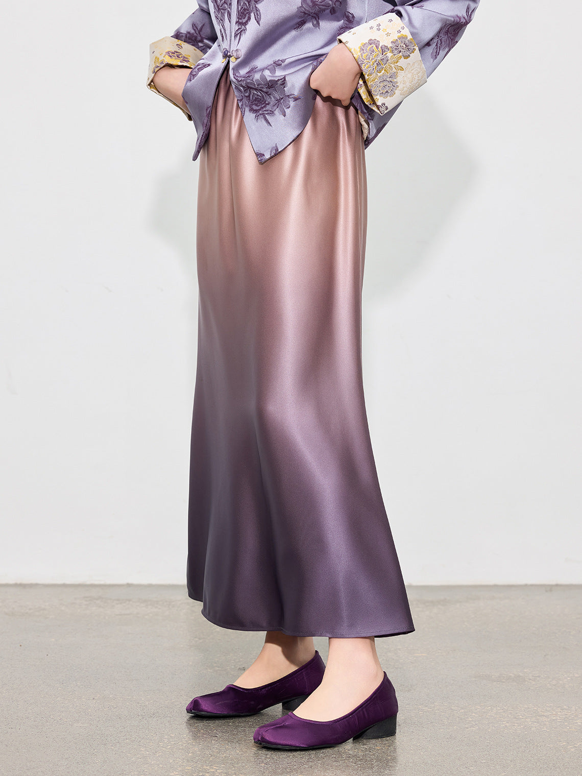 High-End Gradient Satin Mermaid Midi Skirt, Spring Design