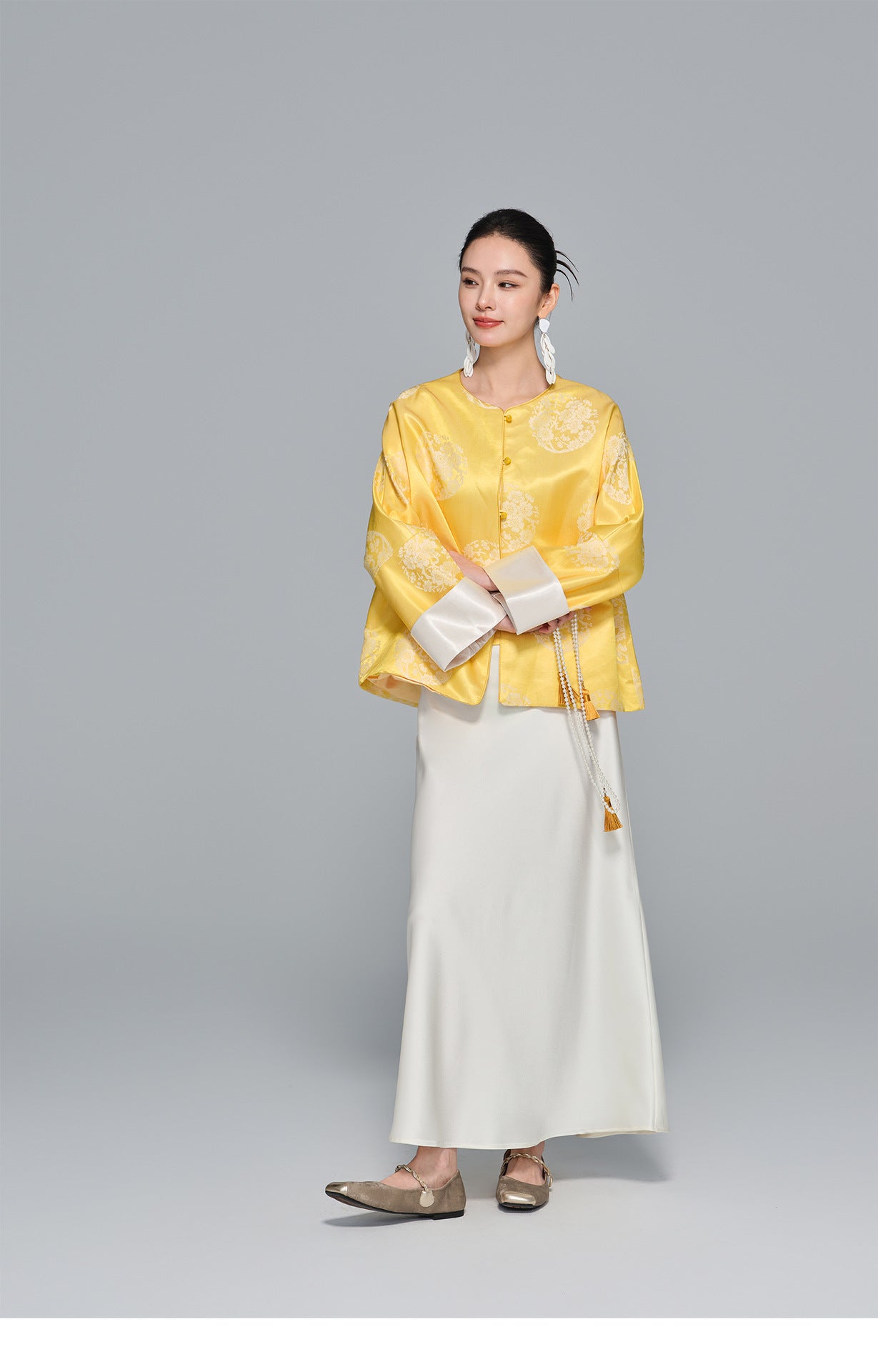 Light Mulberry Silk Jacquard Jacket for Women