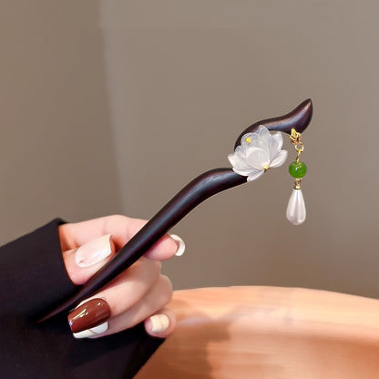 Ancient Style Lotus Sandalwood Hairpin Women Step Shake Tassel Hairpin