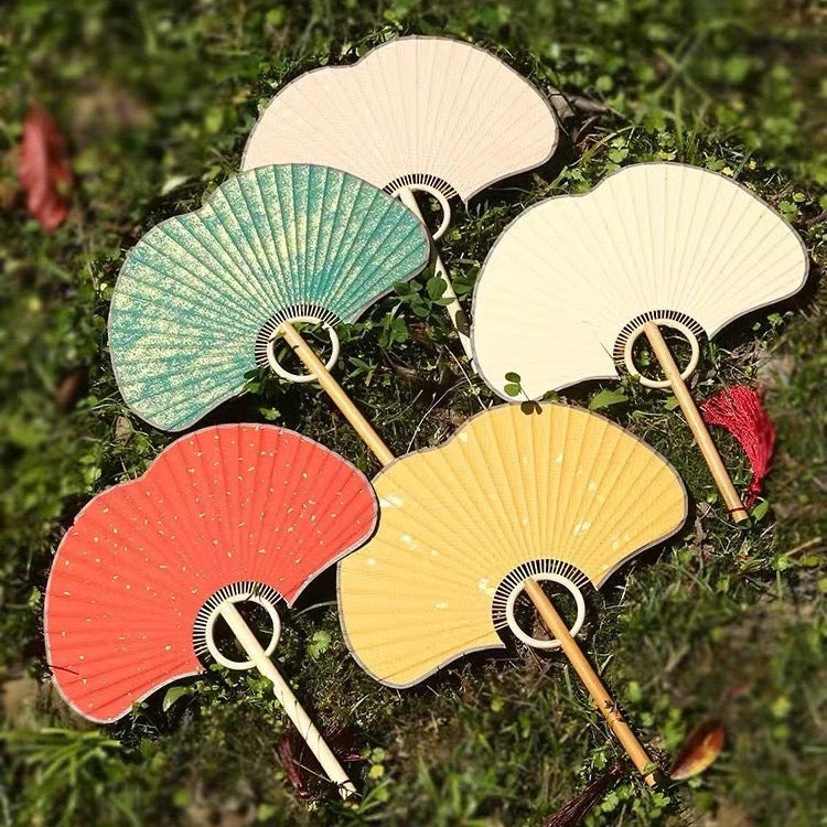 Handmade Ginkgo Leaf Xuan Paper Round Fan — Classical Chinese Style