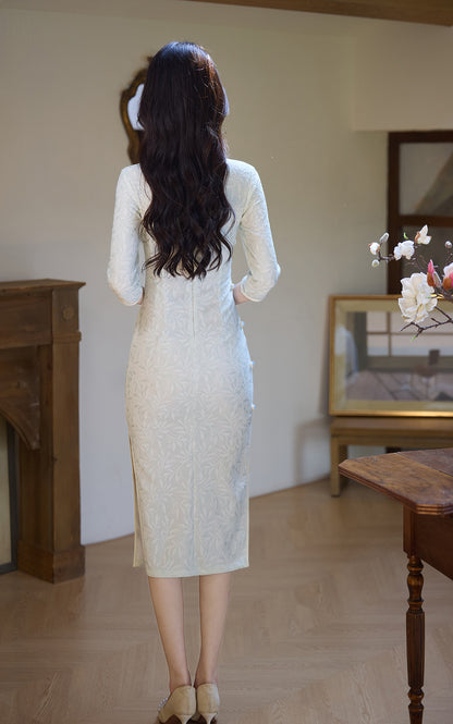 Elegant New Chinese Style Cheongsam – Daily Wear 2025