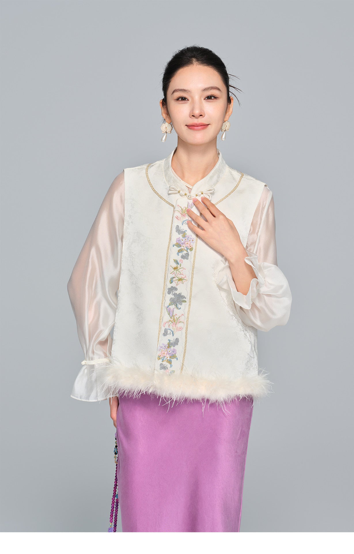 Stylish Embroidered Women's Vest