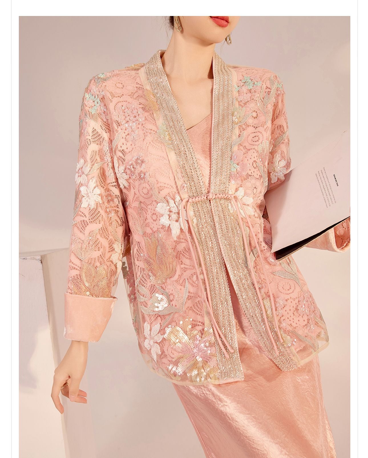Spring New Chinese Style Velvet Sequin Embroidered Mesh Blouse