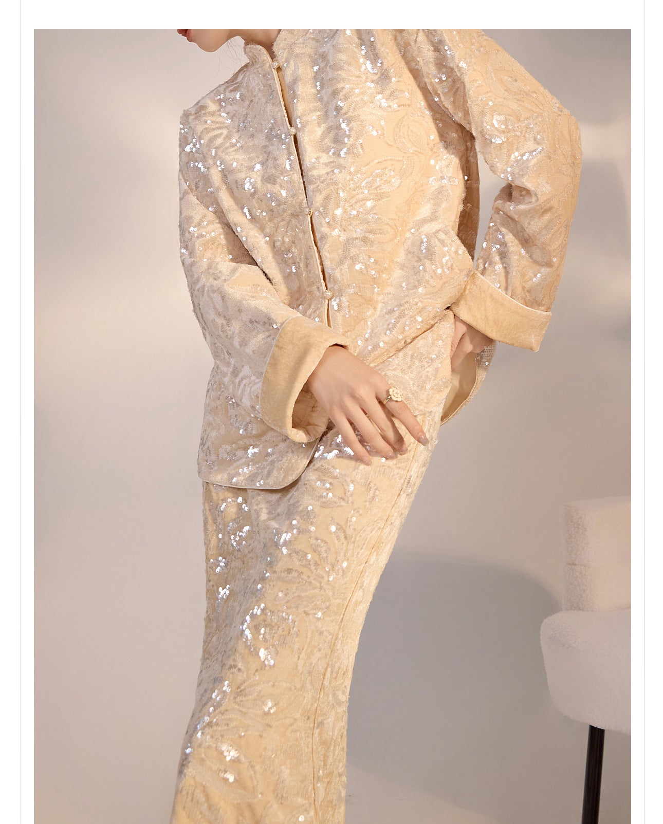 New Chinese Satin Floral Sequin Button Light Luxury Loose Coat