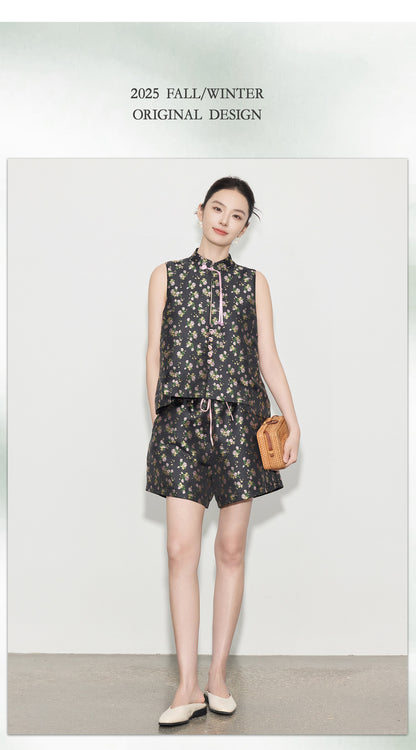 Light National Style Jacquard Sleeveless Vest & High Waist Shorts