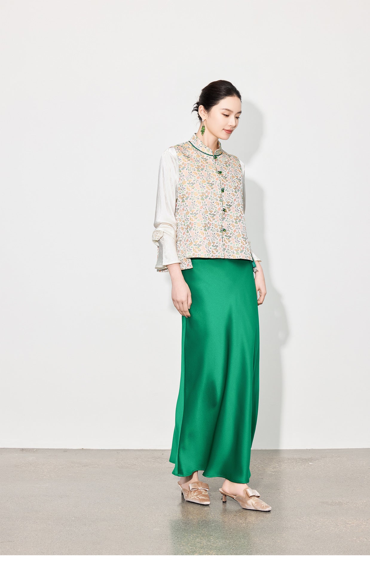 High-Waist Glossy Asymmetrical Mermaid Half Skirt