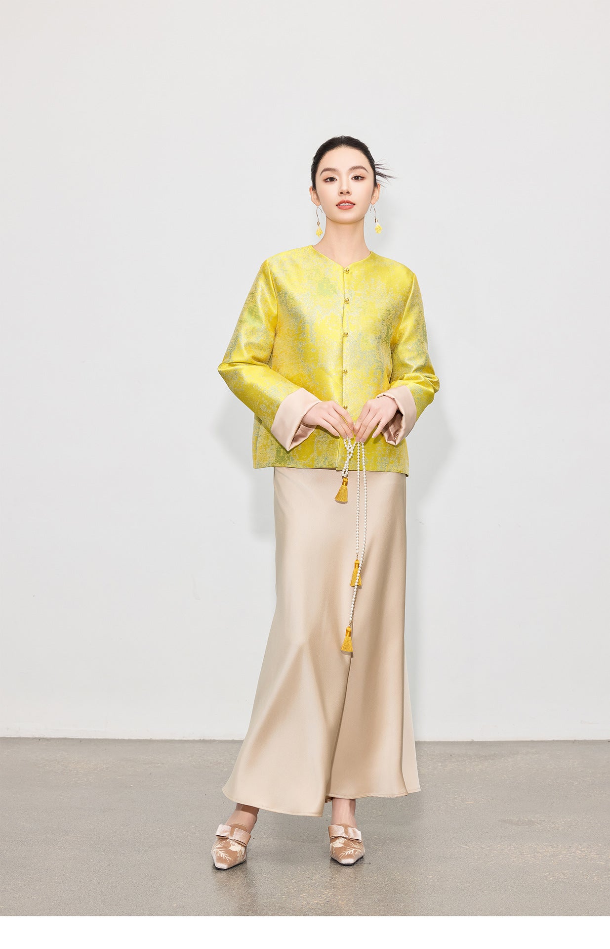 High-End Stylish Jacquard Tang Suit Inspired Top