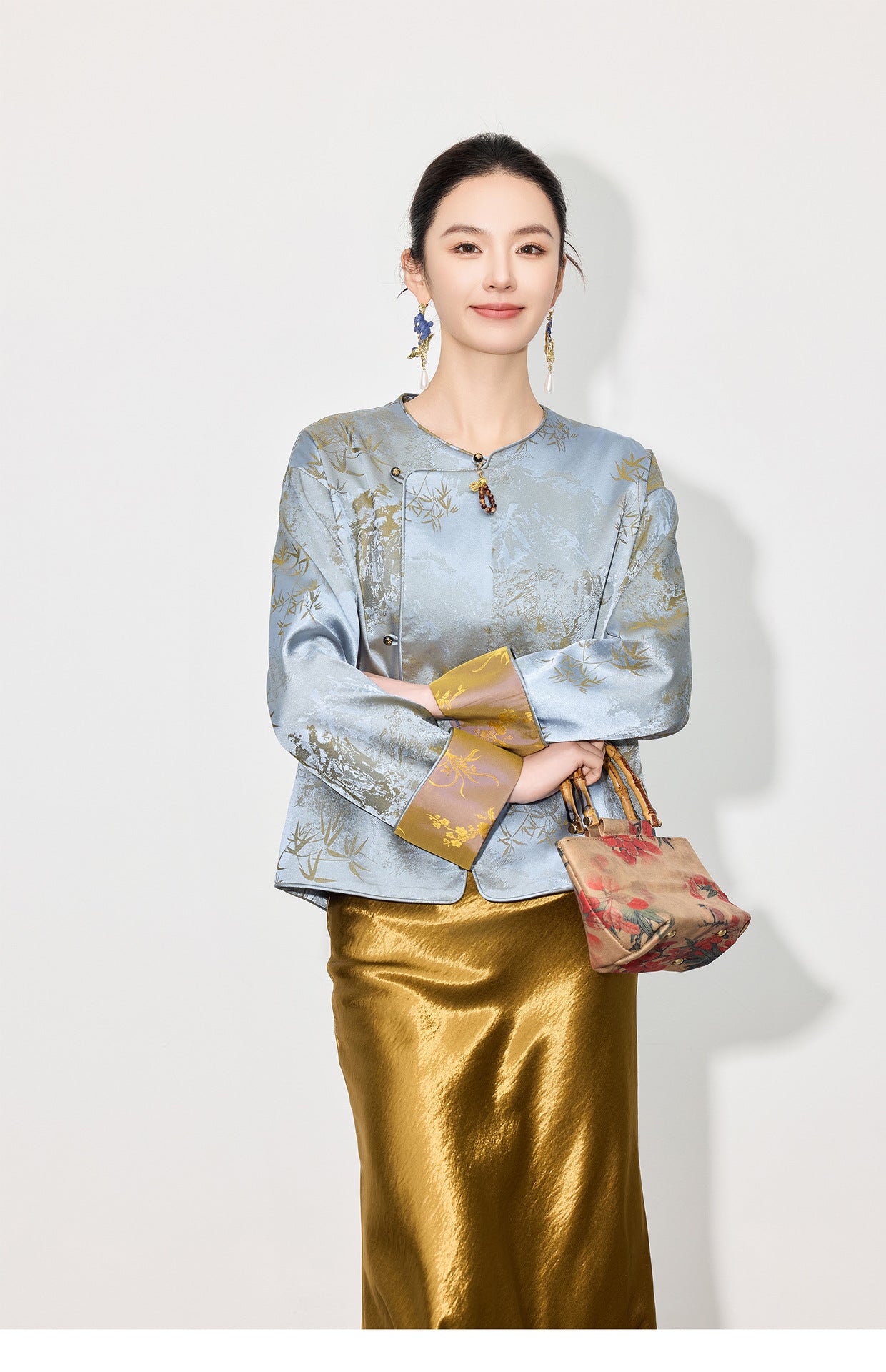 High-End Elegant Jacquard Long Sleeve Top
