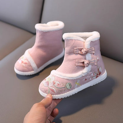 Girls’ Winter Hanfu Shoes | Fleece-Lined Embroidered Non-Slip Cotton Boots