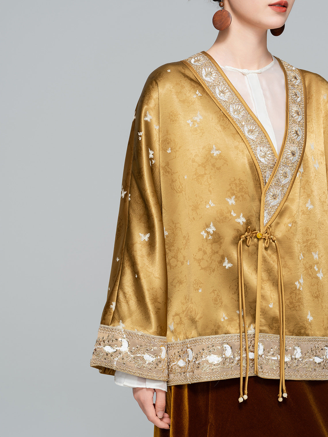 High-End Butterfly Embroidered Outerwear for Women