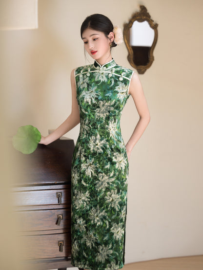 Jiangnan Retro Velvet Qipao – High-End Slim Fit Autumn Dress