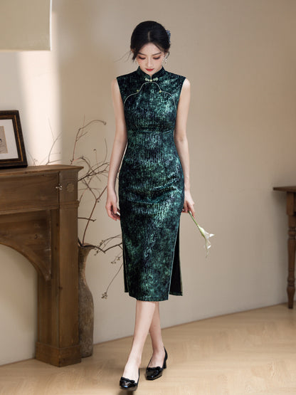 Retro Elegant Black Cheongsam – 2025 New Women's Dress