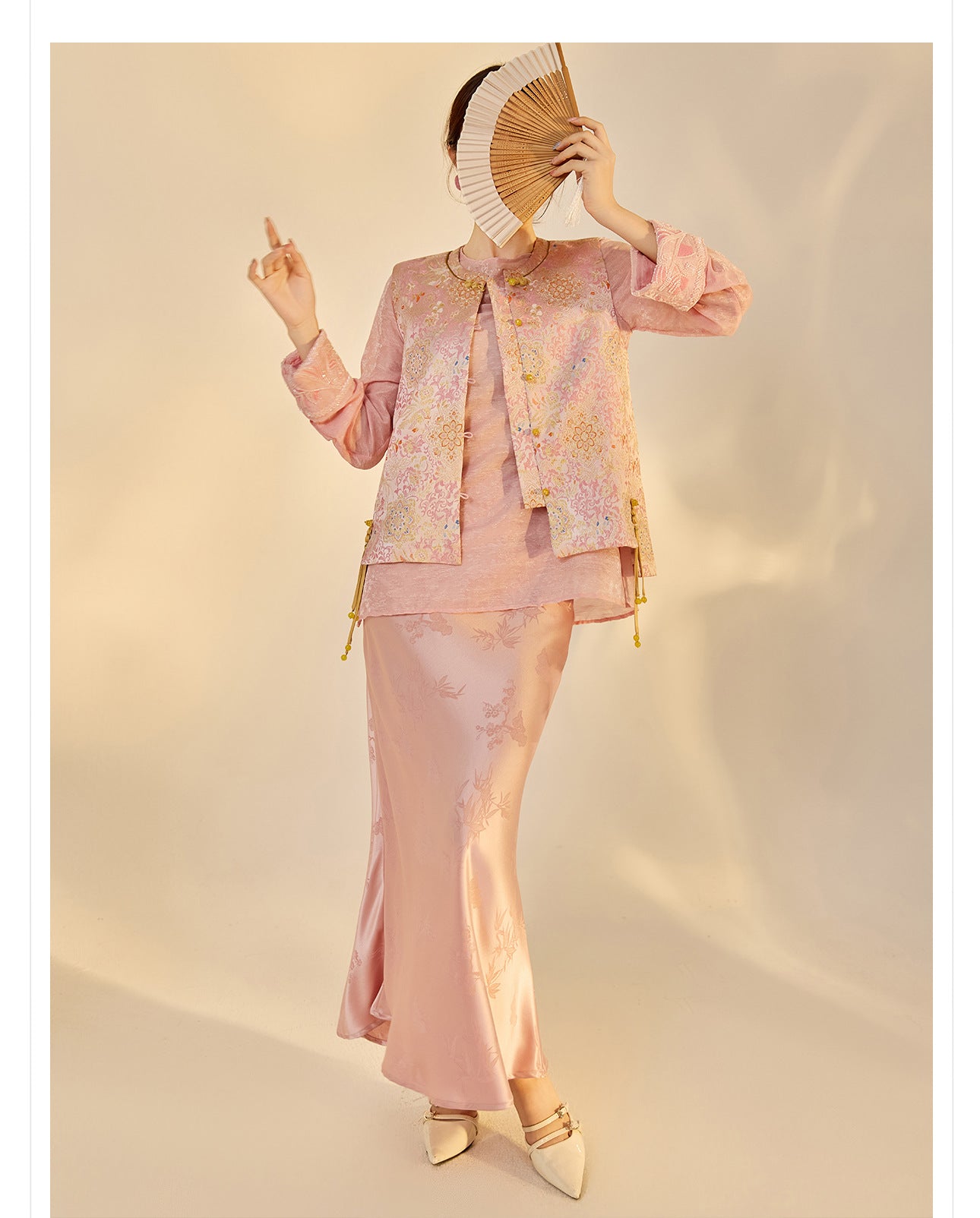 Early Autumn Retro Embroidered Vest | New Chinese Style Women's Top