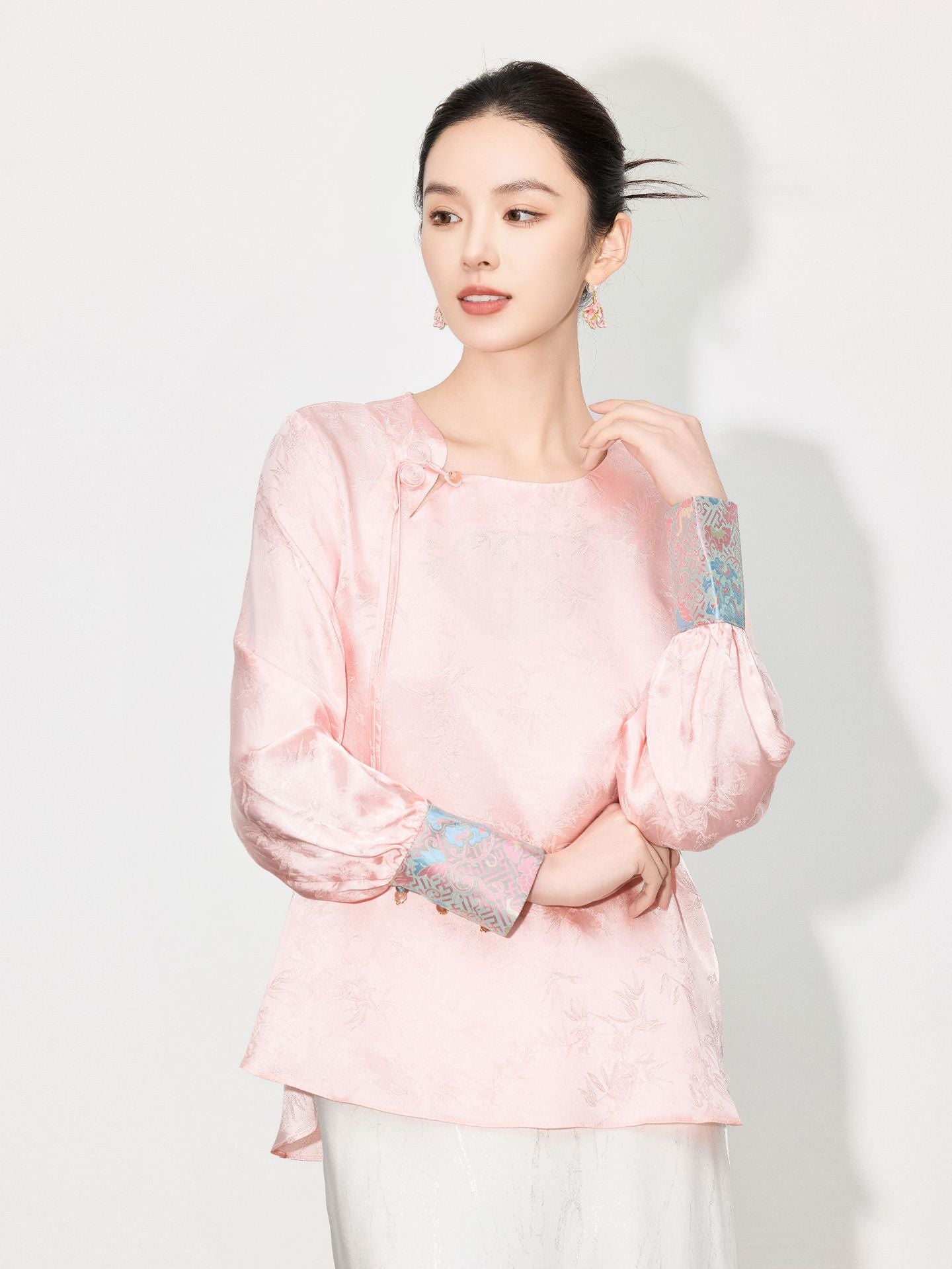 Stylish Retro Long Sleeve Jacquard Shirt