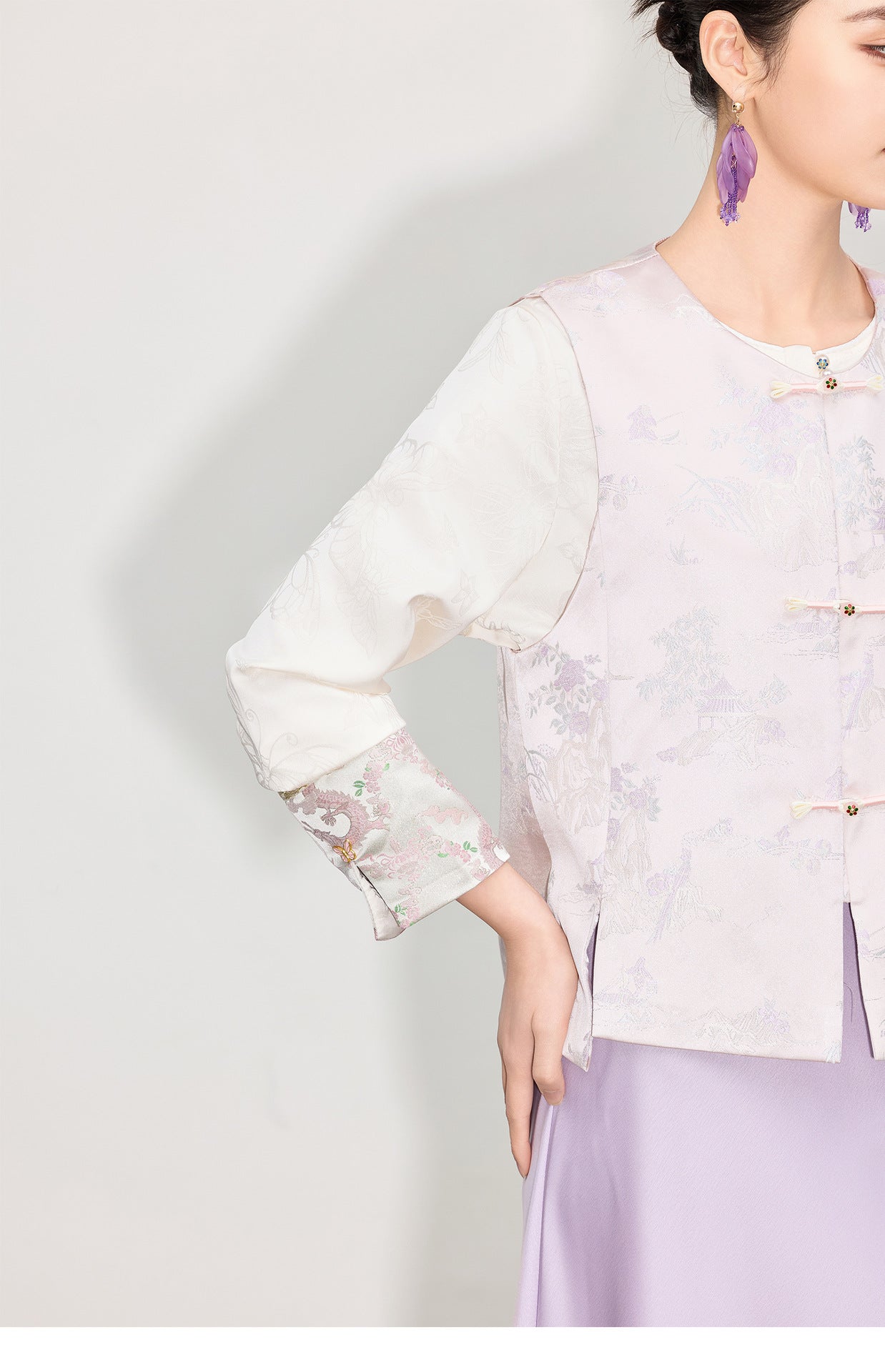 Stylish Button-Up Jacquard Vest for Women