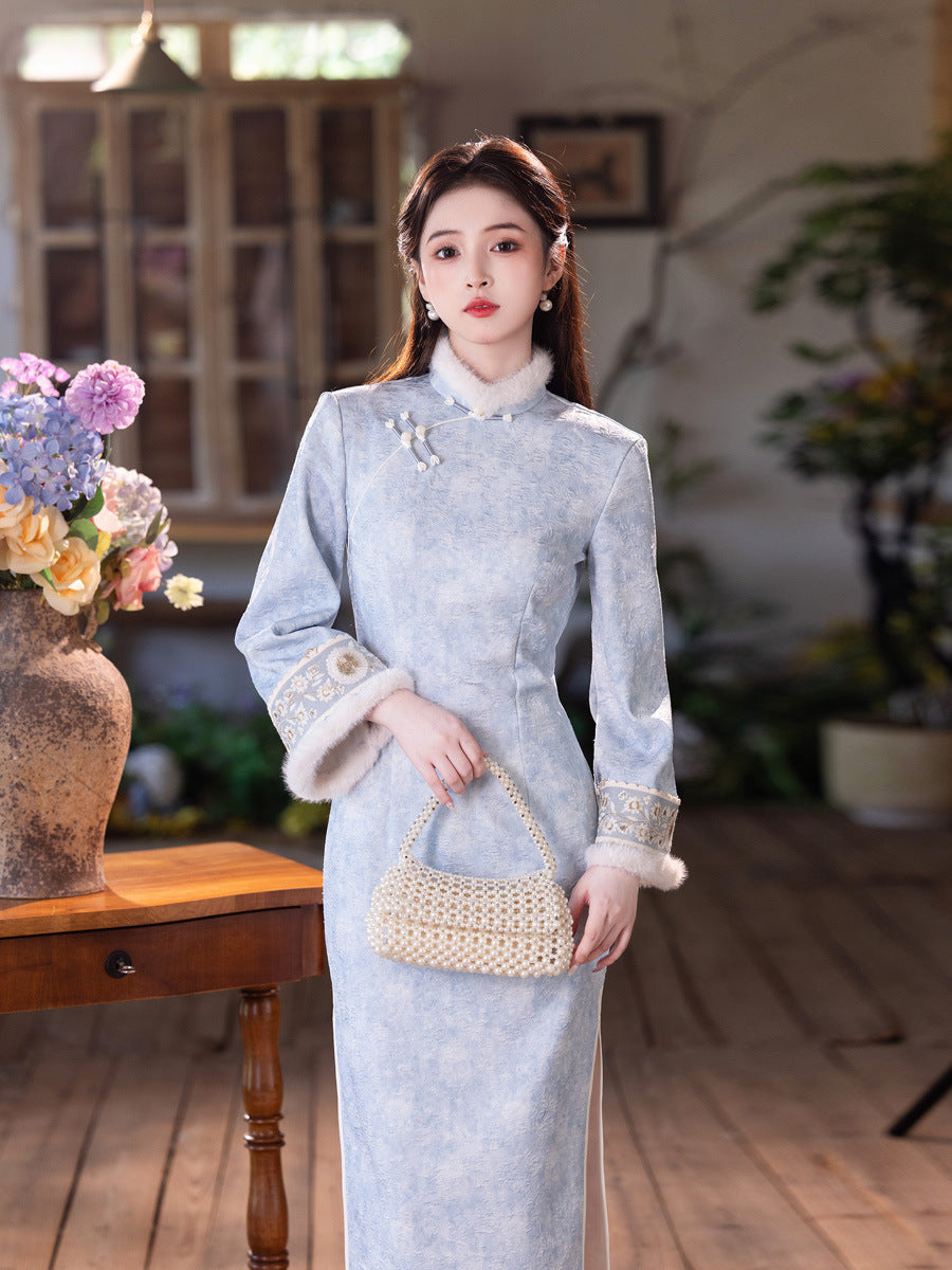 Gentle Brightening Cheongsam | New Chinese Style Winter Thickened Fleece Dress