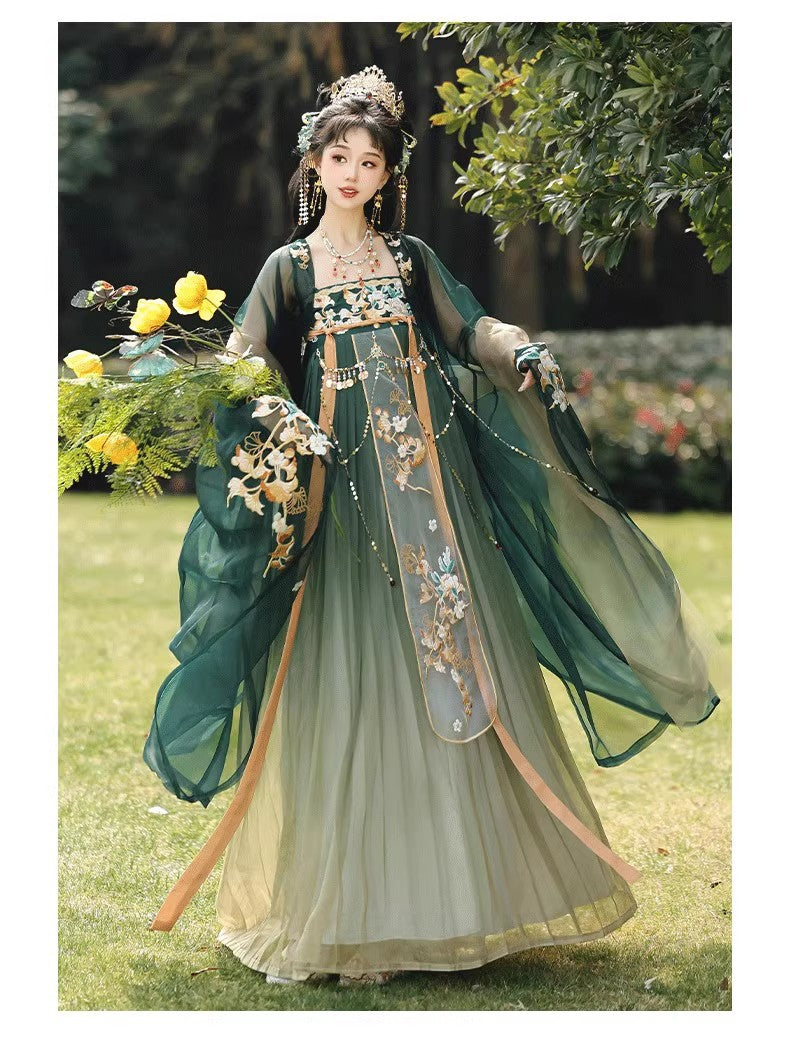 Oriental Ancient Hanfu — Chest-High Ru Skirt & Heavy Embroidery Outfit