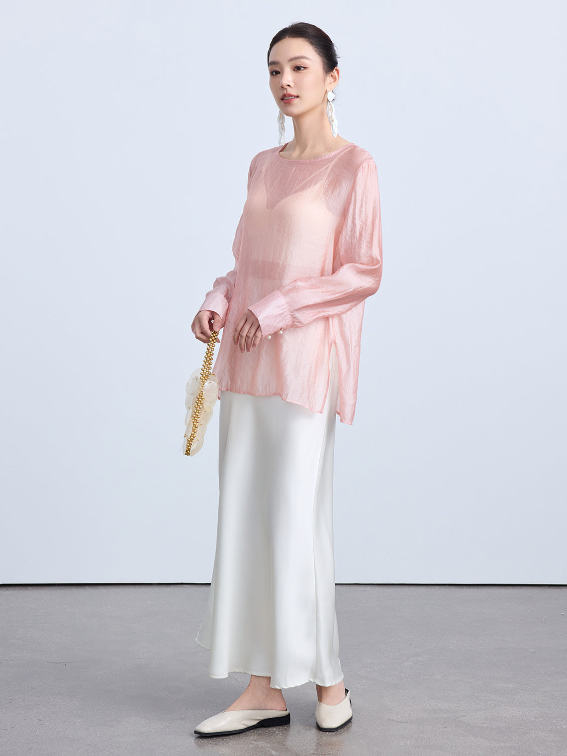 Simple & Stylish Chinese National Style Blouse