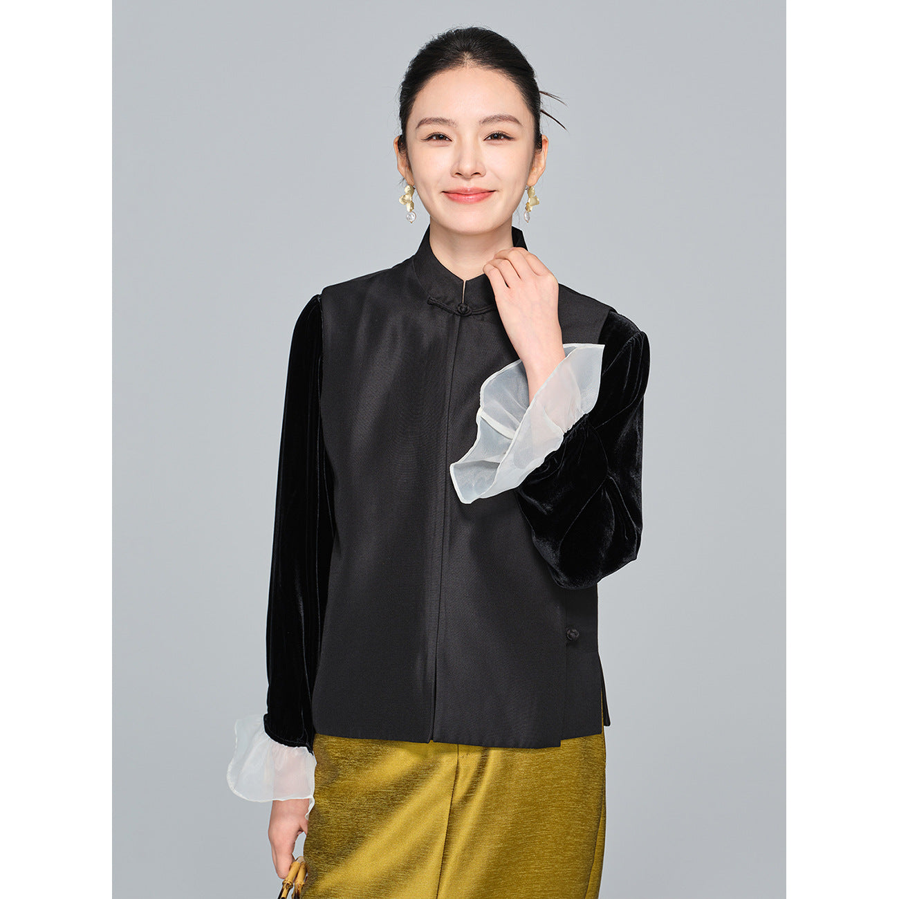 Stylish Black Stand Collar Tank Top