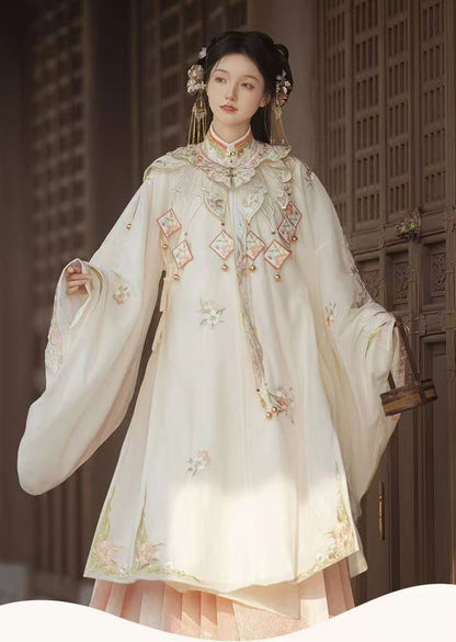 Women Ming Dynasty Hanfu Set Heavy Embroidery Cloud Shoulder Stand Collar Horse Face Skirt