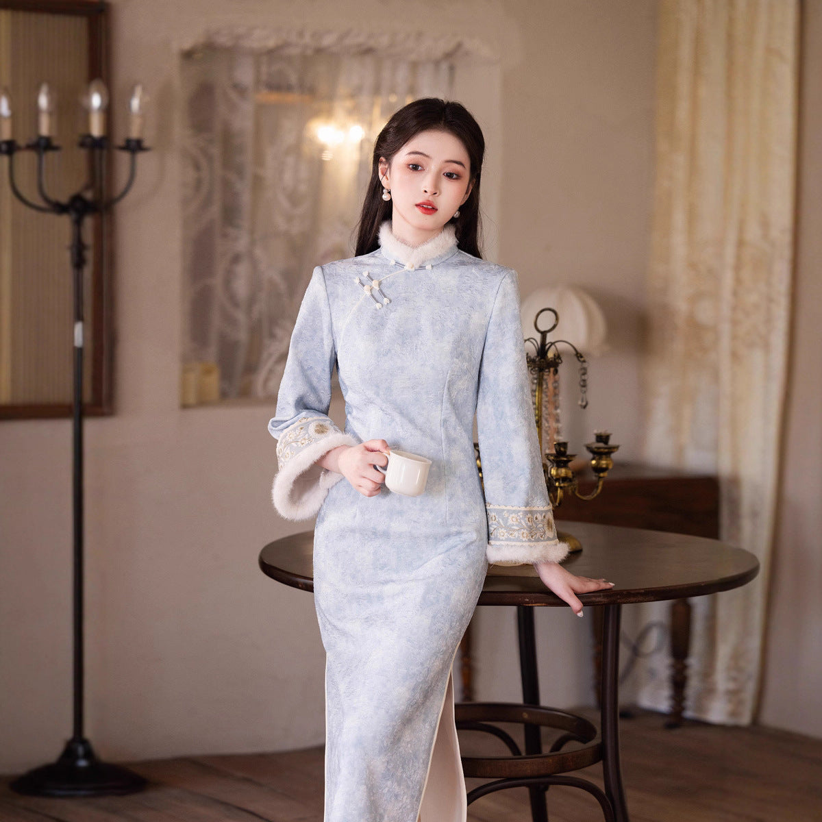 Gentle Brightening Cheongsam | New Chinese Style Winter Thickened Fleece Dress