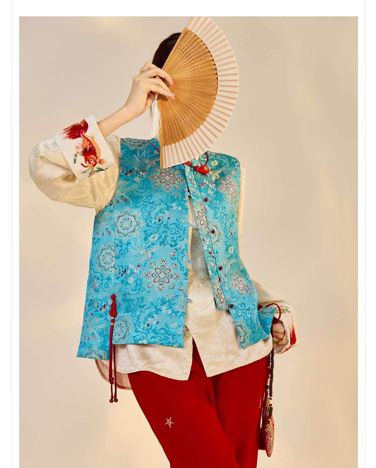 Early Autumn Retro Embroidered Vest | New Chinese Style Women's Top