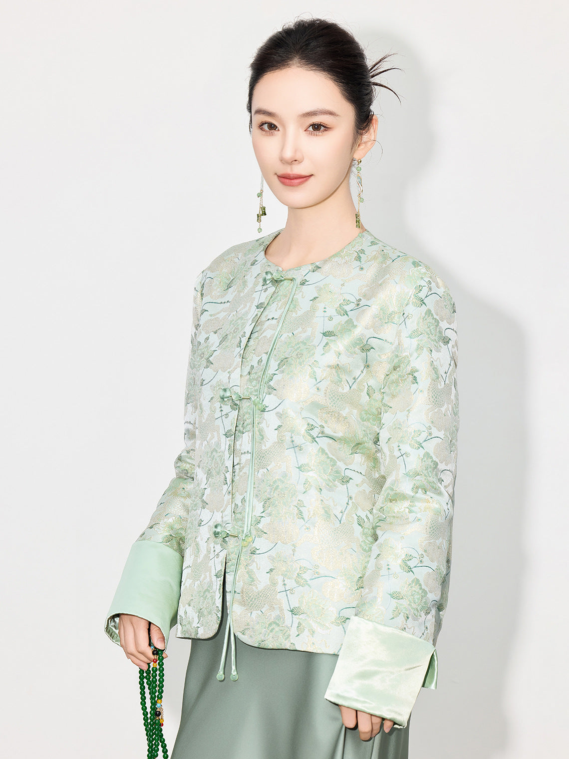 Elegant Chinese Style Long Sleeve Jacquard Top