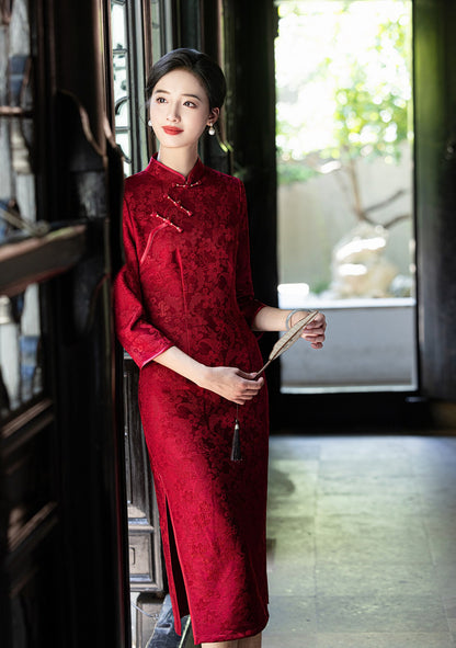 Elegant Red Long Sleeve Qipao – Autumn Wedding Event Dress