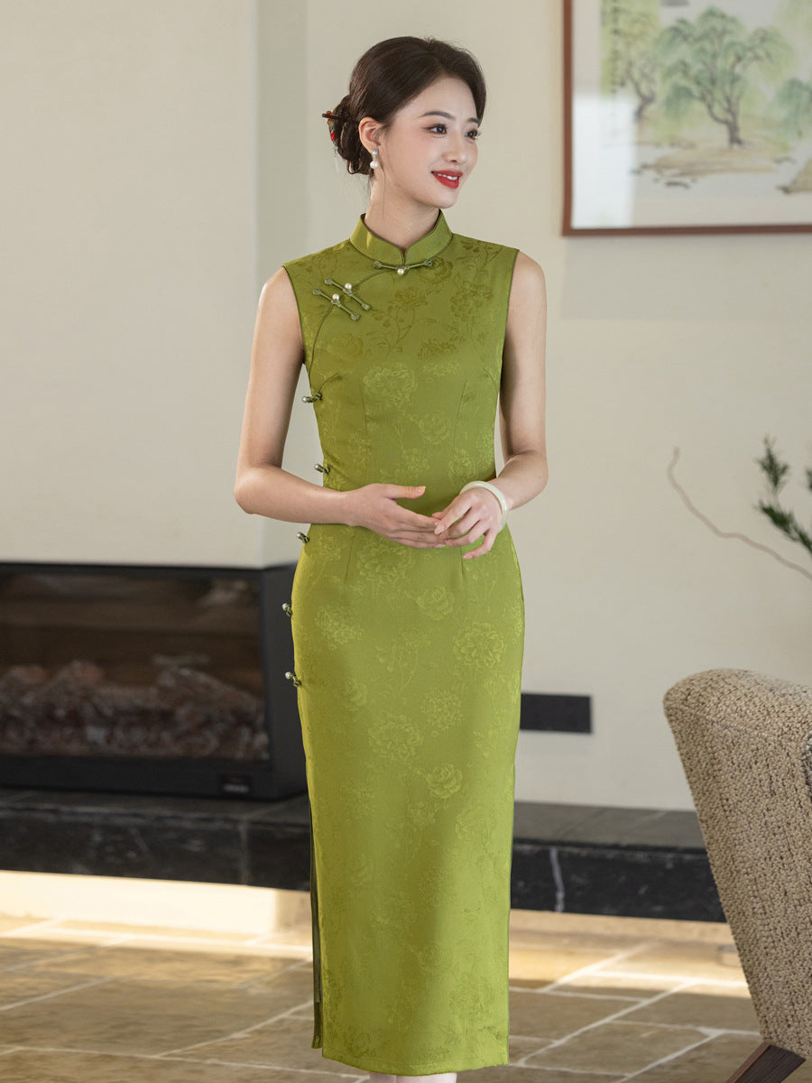 Exquisite Waist-Cinching Qipao – Elegant Everyday Wear Dress