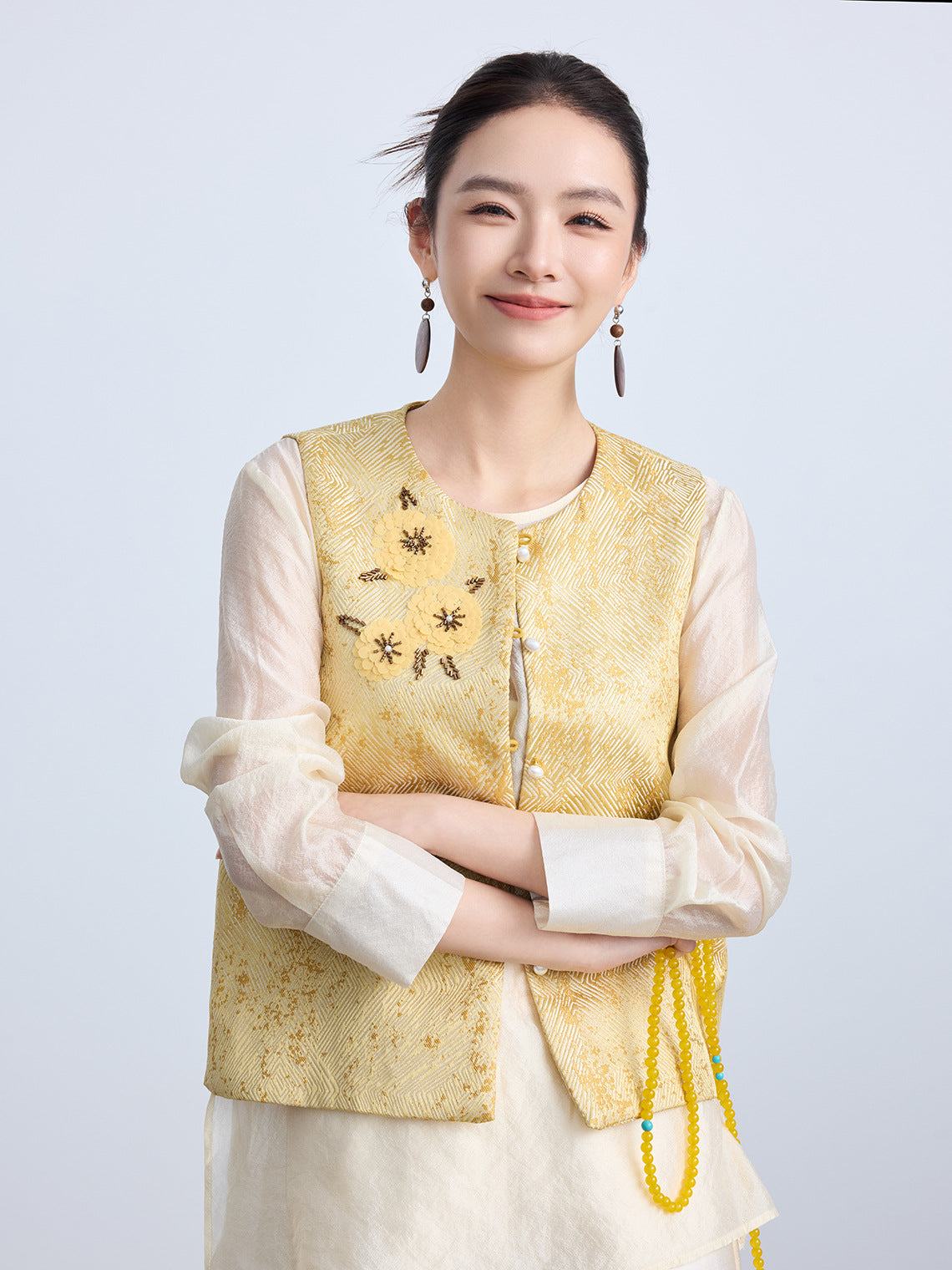 Elegant Chinese Style Sequin Embroidered Top