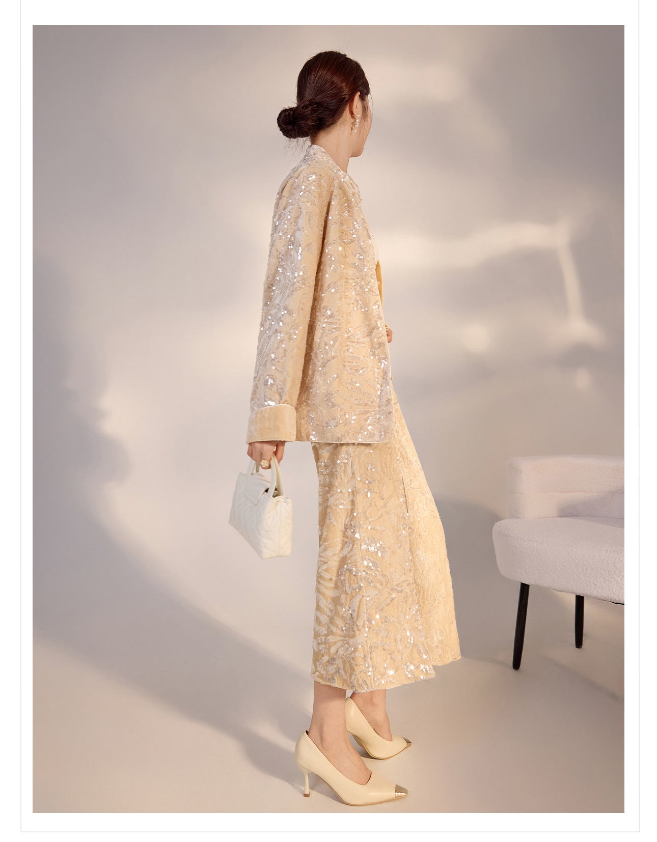 New Chinese Satin Floral Sequin Button Light Luxury Loose Coat