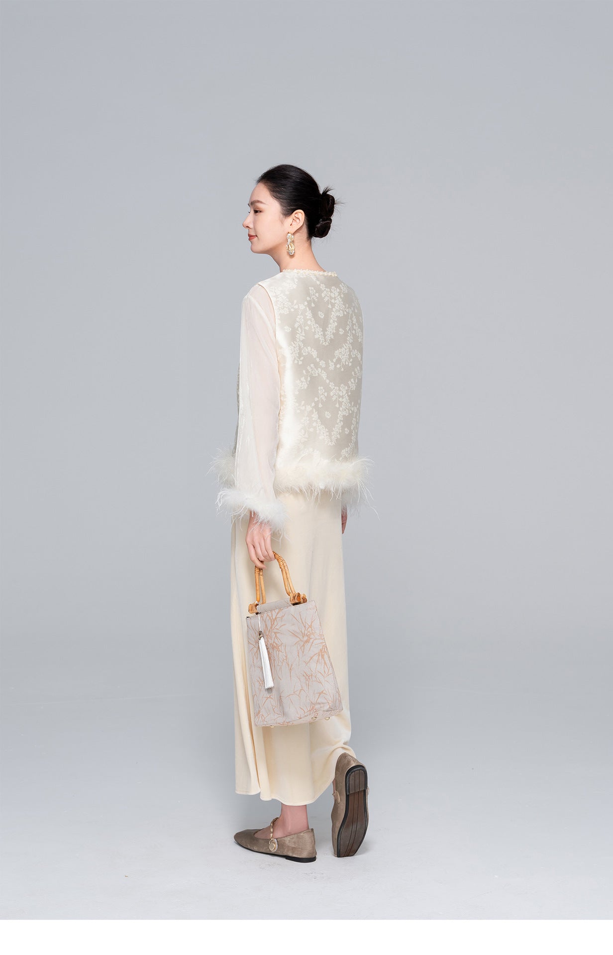 Elegant Slimming Velvet Fishtail Skirt for Fall and Winter