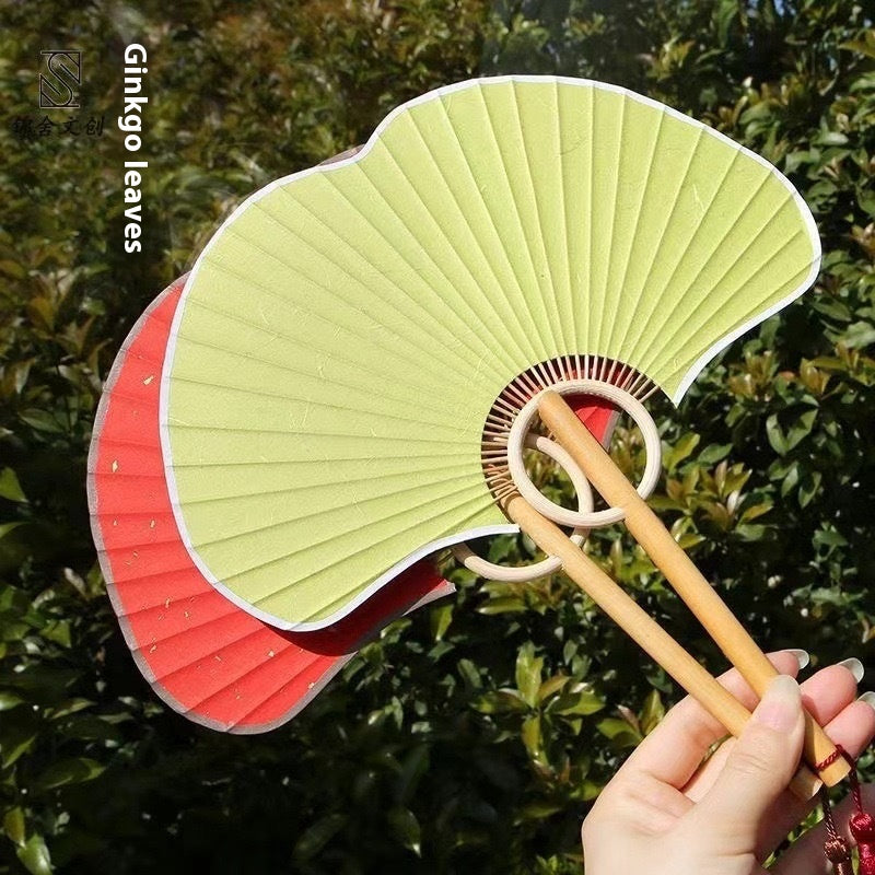 Handmade Ginkgo Leaf Xuan Paper Round Fan — Classical Chinese Style