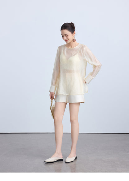 Elegant Round Neck Women's Blouse