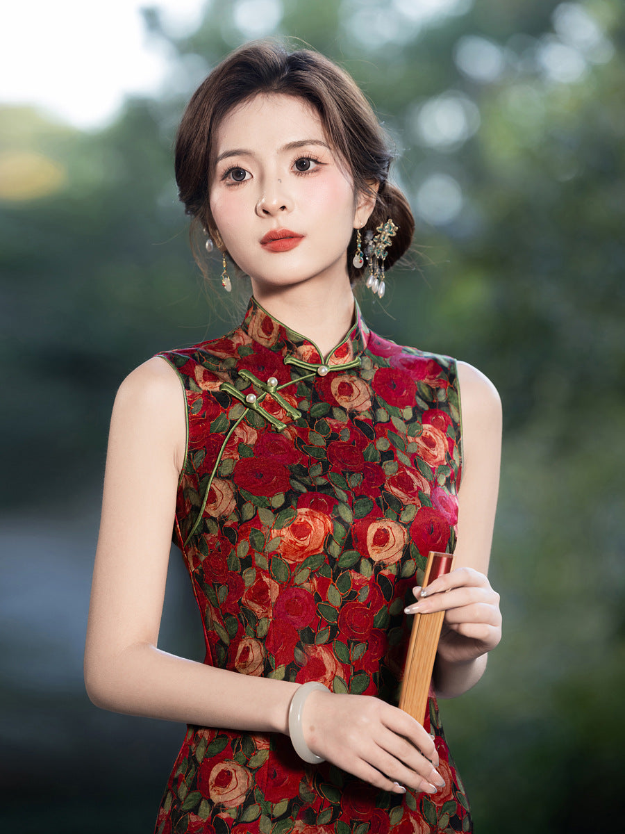 Floral Shadow Rose Cheongsam – 2025 Sleeveless Youth Dress