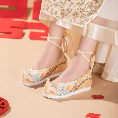 Autumn 2025 Hanfu Shoes — Bride Xiuhe Shoes with Inner Height for Women