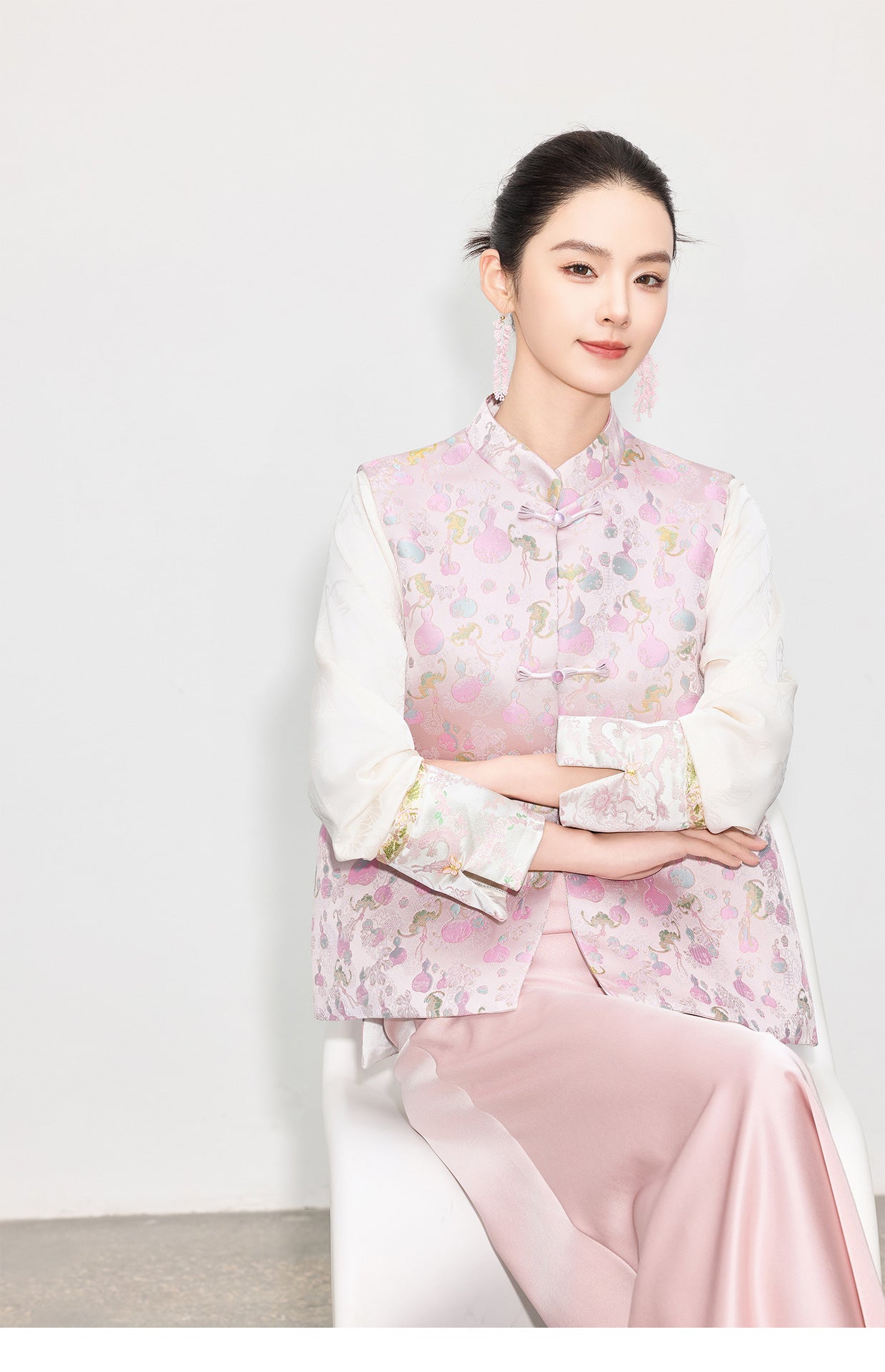 Stylish Retro Jacquard Vest Top for Women