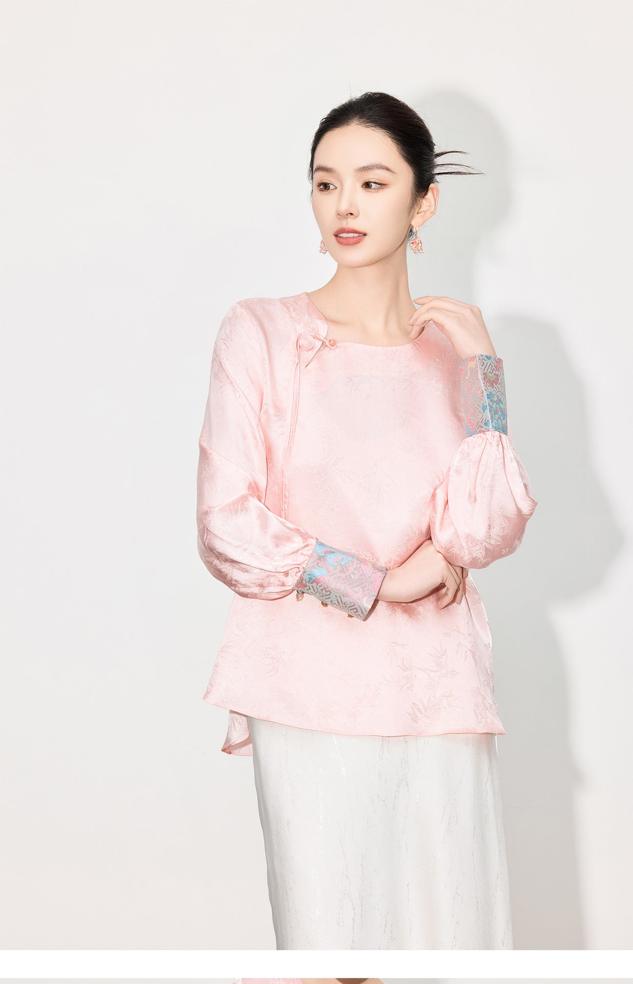 Stylish Retro Long Sleeve Jacquard Shirt