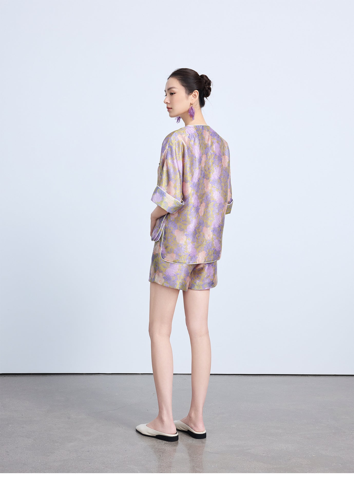 Elegant Chinese Style Summer Top & Shorts Outfit