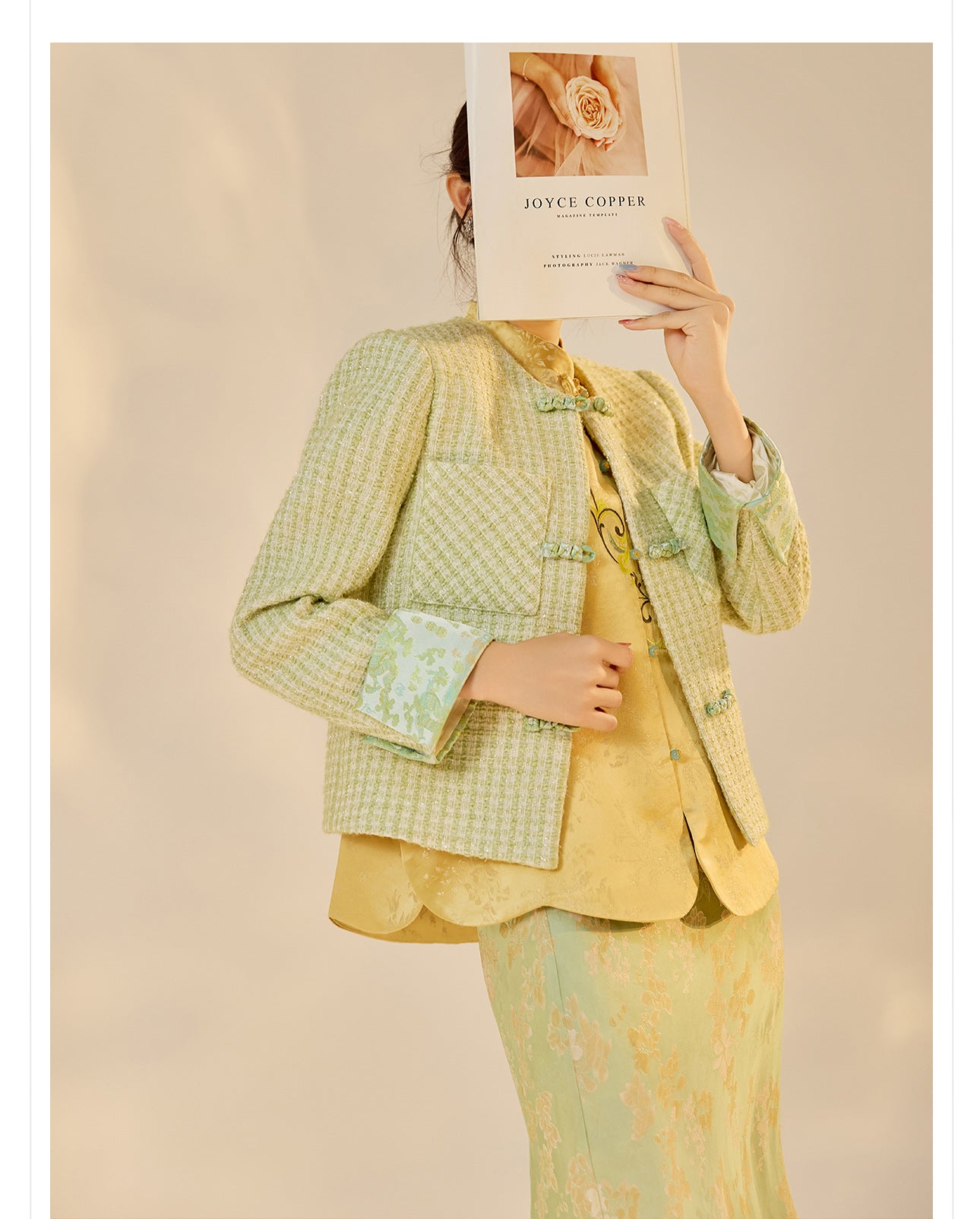 High-End Embroidery Stand Collar Vest & Jacquard Mermaid Skirt