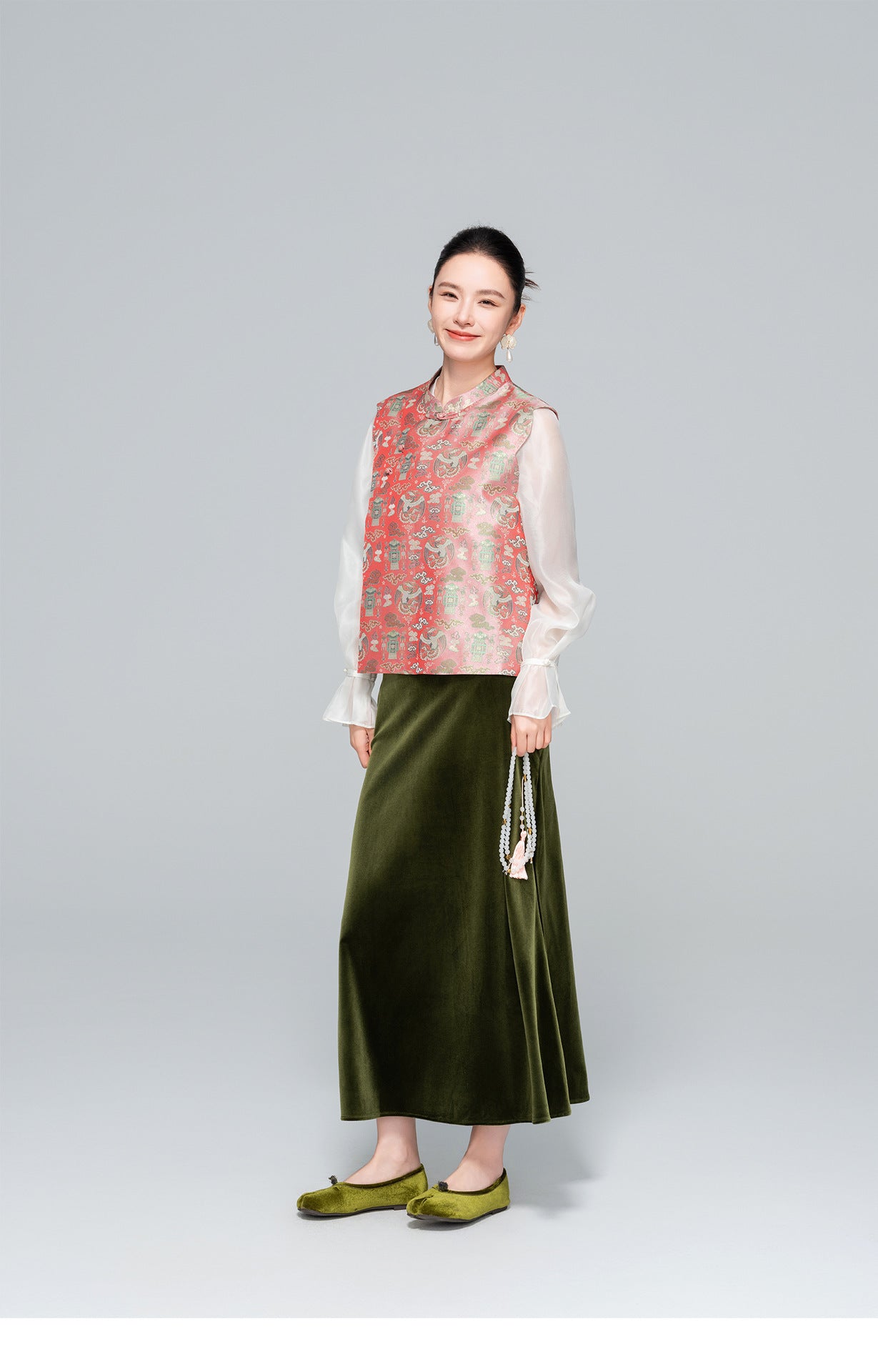 Velvet Draped Glossy Skirt for Women, Elegant Slimming Design