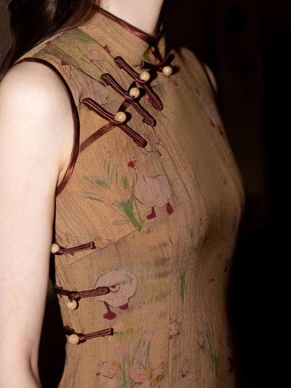 Spring Wild Duck Yellow Cheongsam – Youth Slim Sleeveless Dress