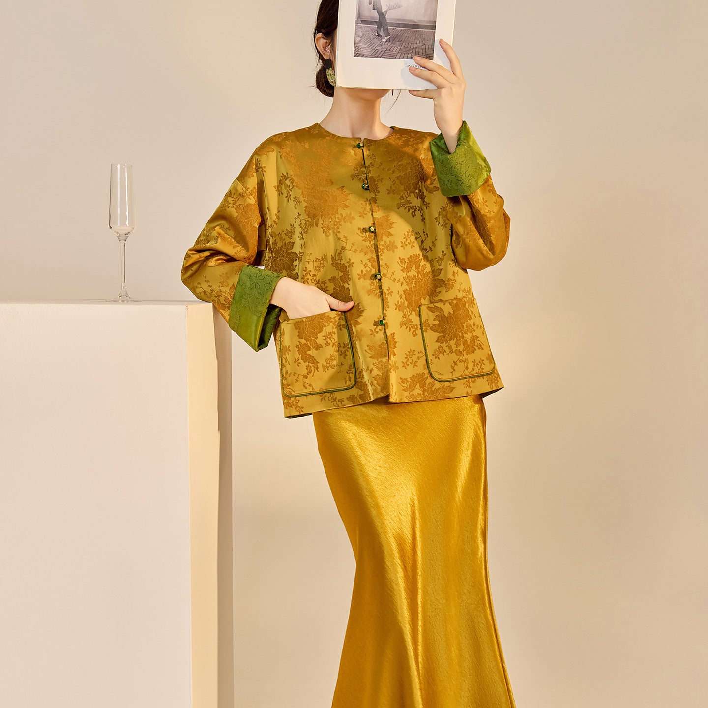 New Chinese Style Reversible Jacquard Elegant Top