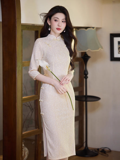 New Chinese Style Qipao – Improved Elegant Daily Engagement Dress