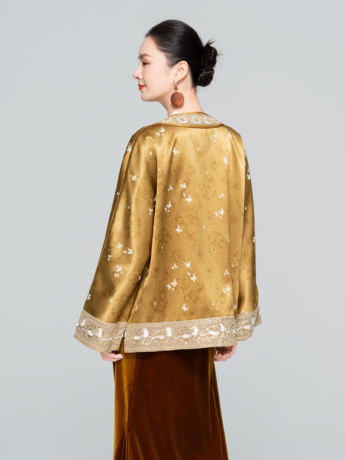 High-End Butterfly Embroidered Outerwear for Women
