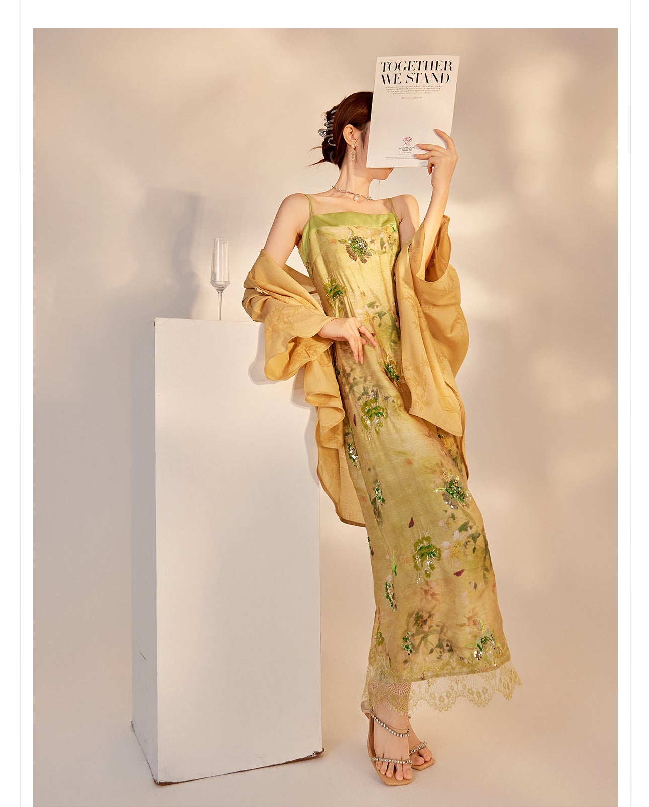 Elegant New Chinese Style High-End Women's Long Sleeve Loose Coat