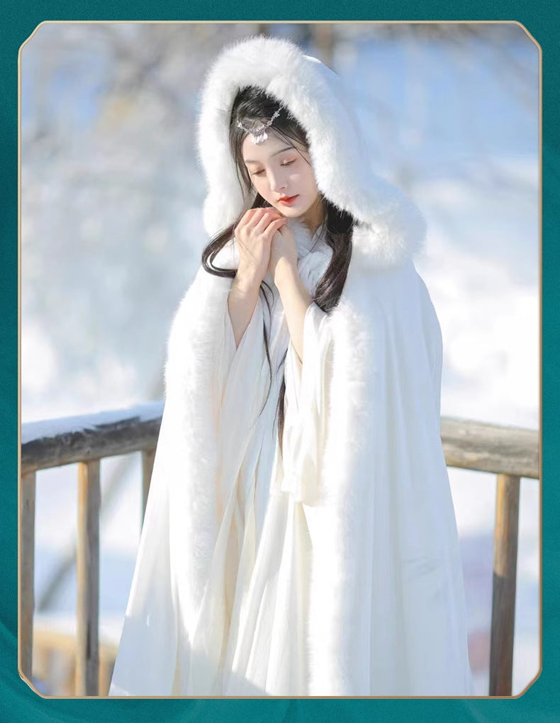 Winter Hanfu Cloak for Women – Thick Fleece Fur Collar Warm Cape