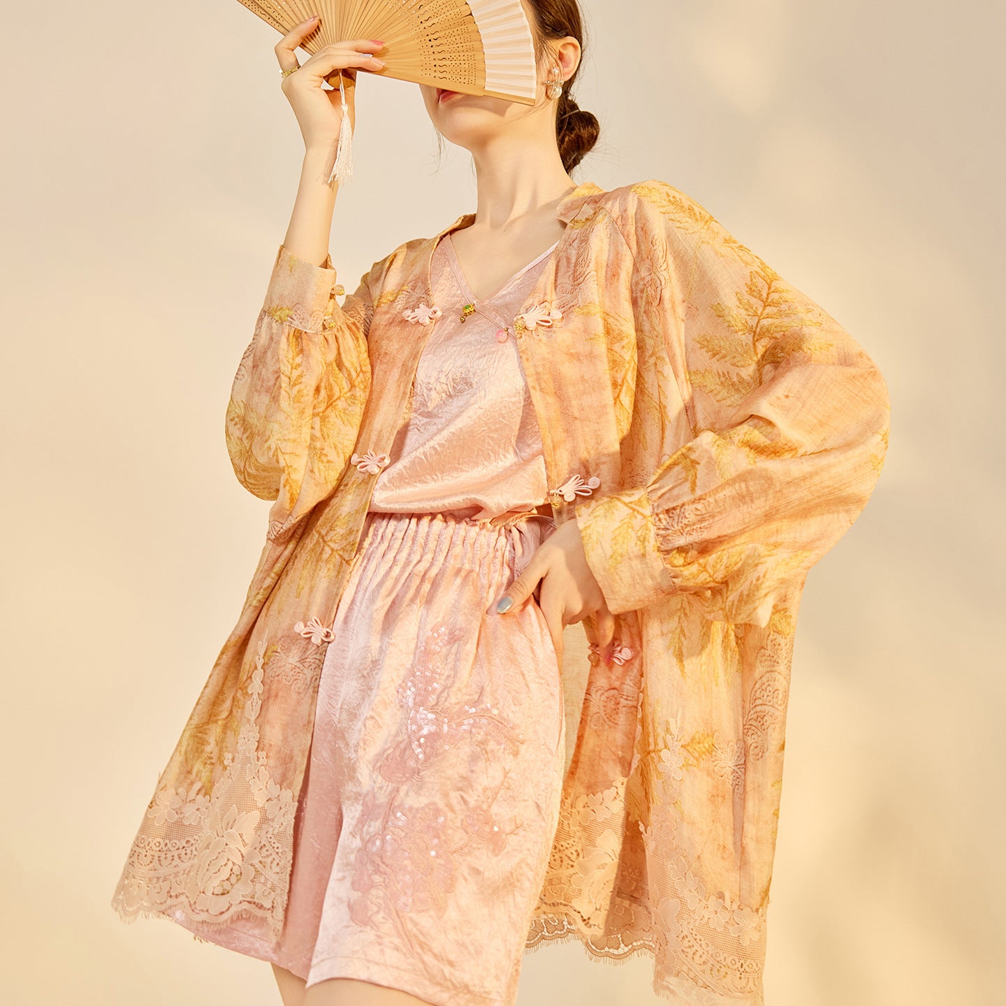 Autumn Chinese Style Lace Patchwork Shirt | Slim Embroidered V-Collar Top