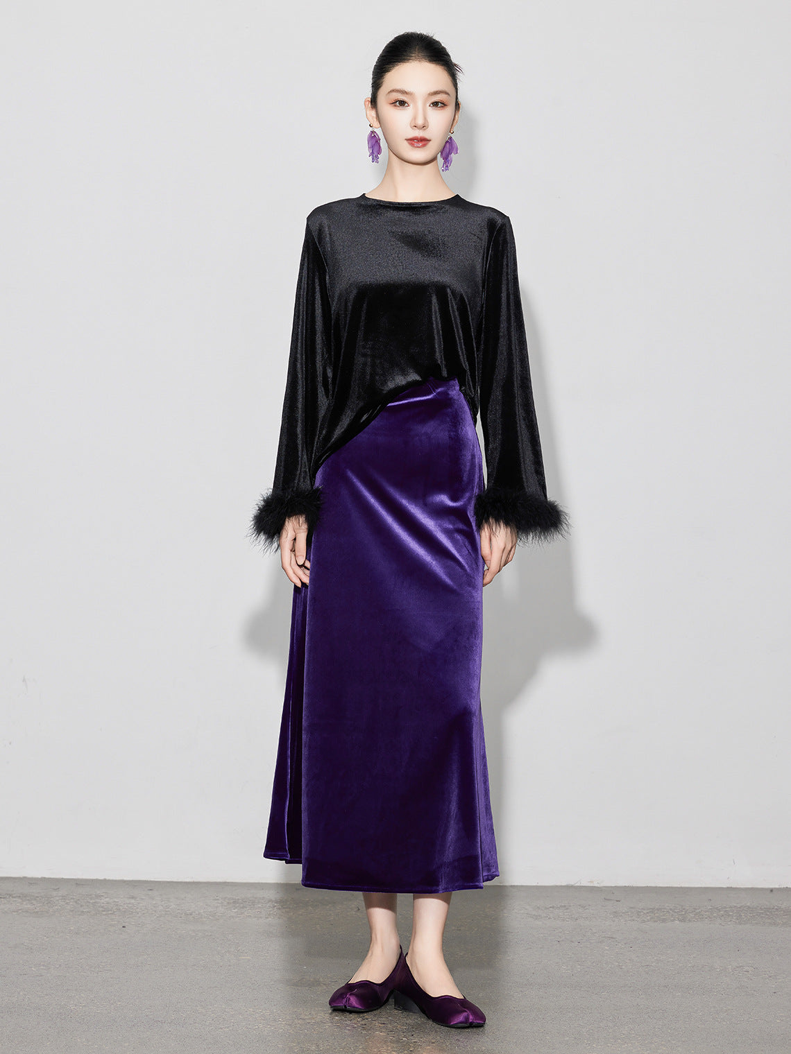 Chic Vintage High-Waist Velvet Long Skirt